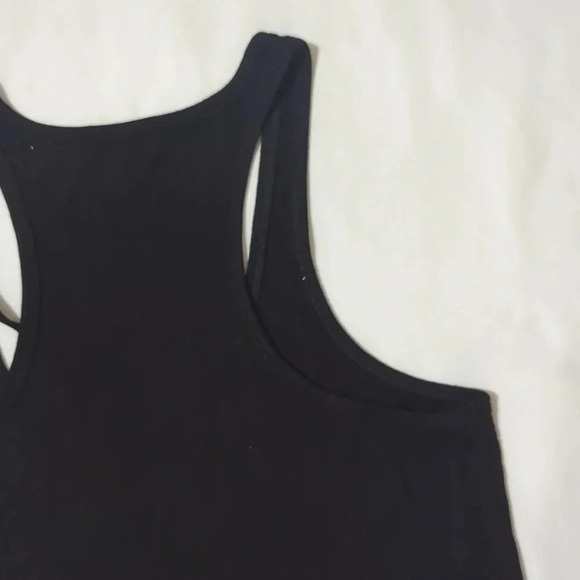 Express Round Hem Tank Top, Color Black Size XS/TP - Picture 8 of 12